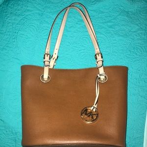 Michael Kors leather purse